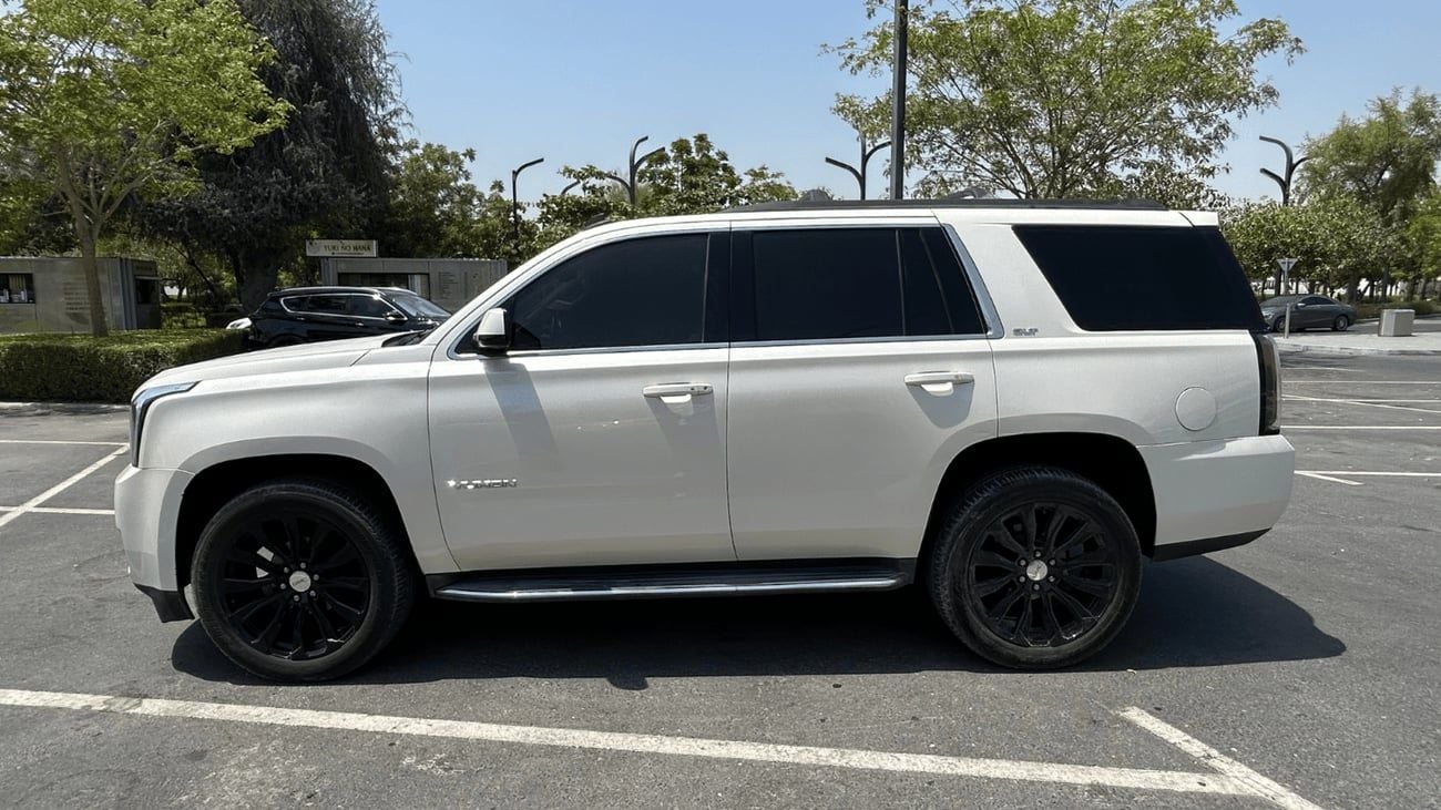 GMC Yukon SLT 4WD 7 Seater
