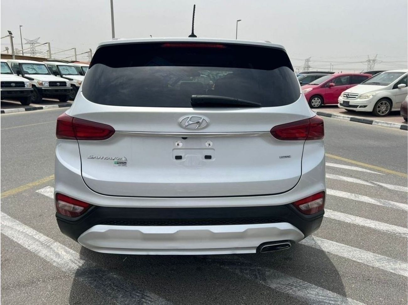 هيونداي سانتا في 2019 Hyundai Santa Fe SEL 2.4L V4 AWD 4x4 MidOption+ / EXPORT ONLY