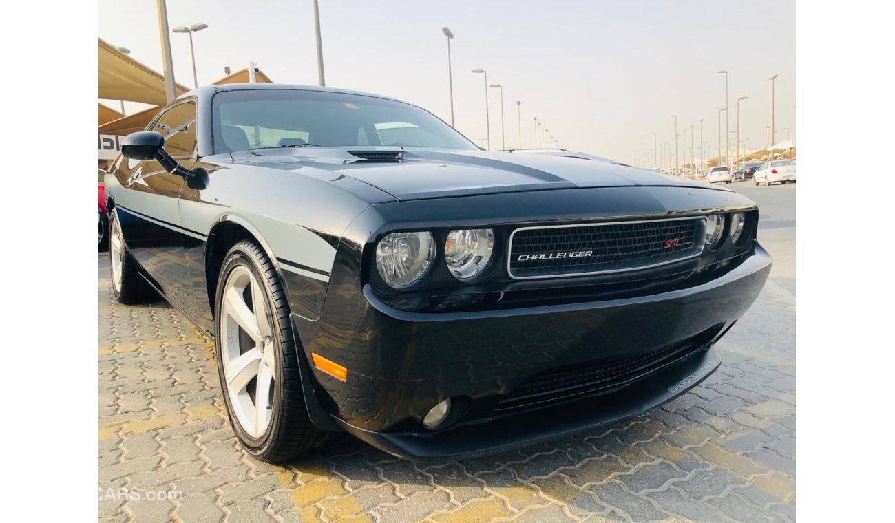 دودج تشالينجر V6 / SRT KIT / GOOD