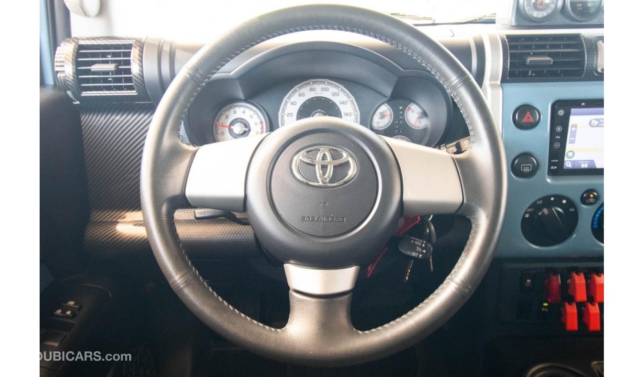 Toyota FJ Cruiser XJ10