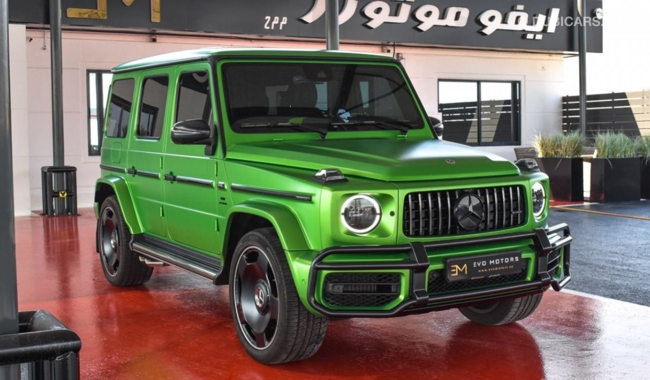 مرسيدس بنز G 63 AMG *مواصفات دول مجلس التعاون الخليجي* ضمان وخدمة لمدة 5 سنوات * باقة الليلة المزدوجة * باقة الشحن الكام