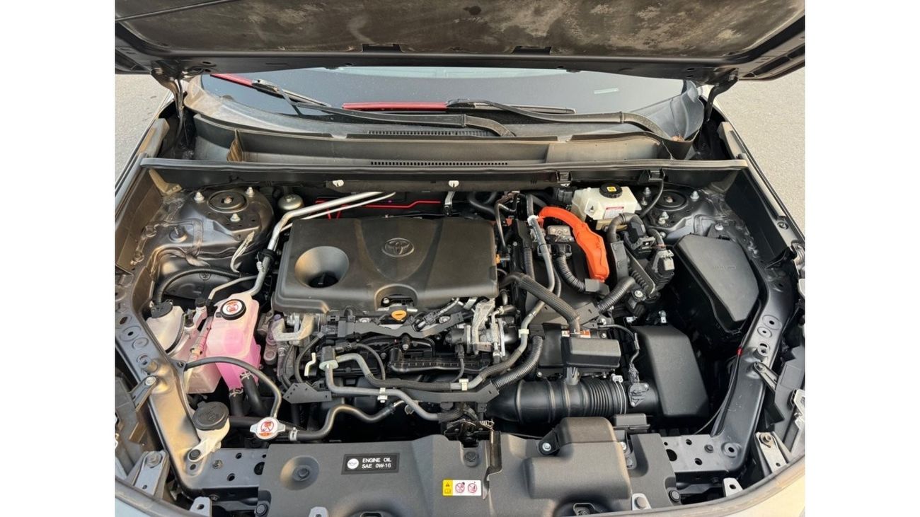 تويوتا راف ٤ 2021 LE HYBRID LOW MILES US SPEC