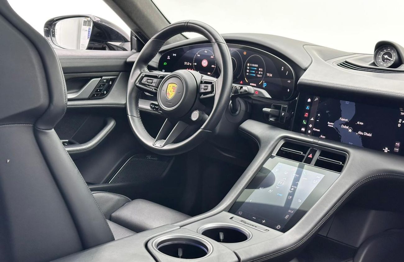 بورش تايكان 2021 Porsche Taycan Turbo S, 1 Year Unlimited Km Warranty, Full Service History, Excellent Condition