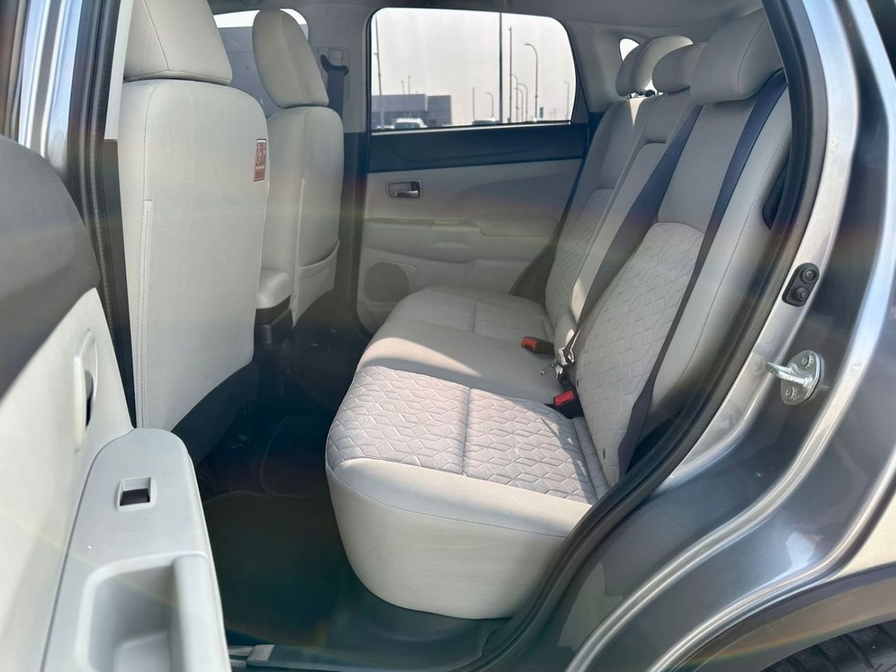 ميتسوبيشي ASX Mid 2.0L FWD