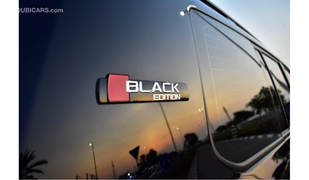 تويوتا لاند كروزر 200  GX-R V8 4.5L TURBO DIESEL  AUTOMATIC BLACK EDITION