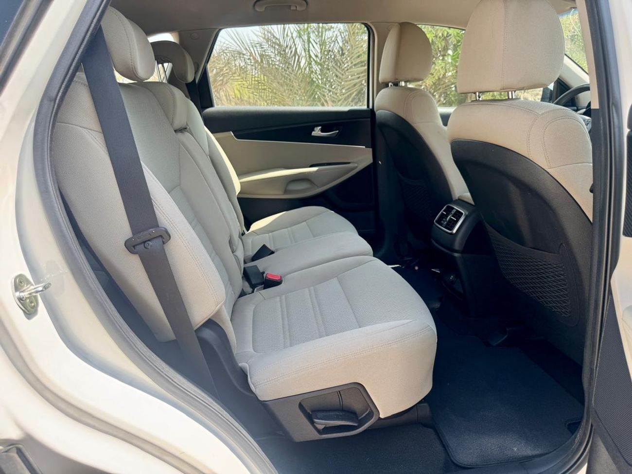 Kia Sorento Std 2.5L AWD 750-Monthly l GCC l Cruise,Camera, AWD l Accident Free