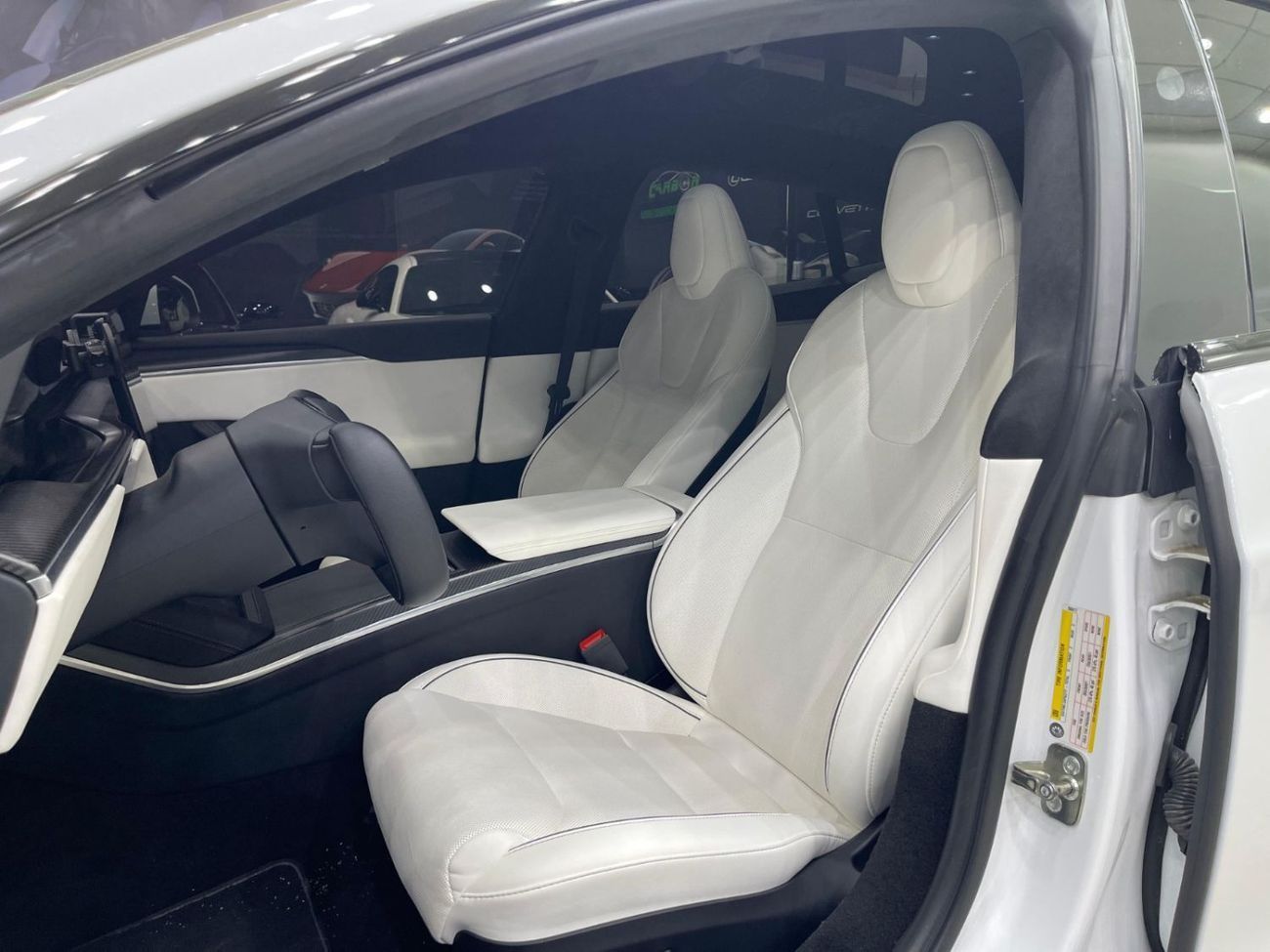 Tesla Model S Plaid (AWD)