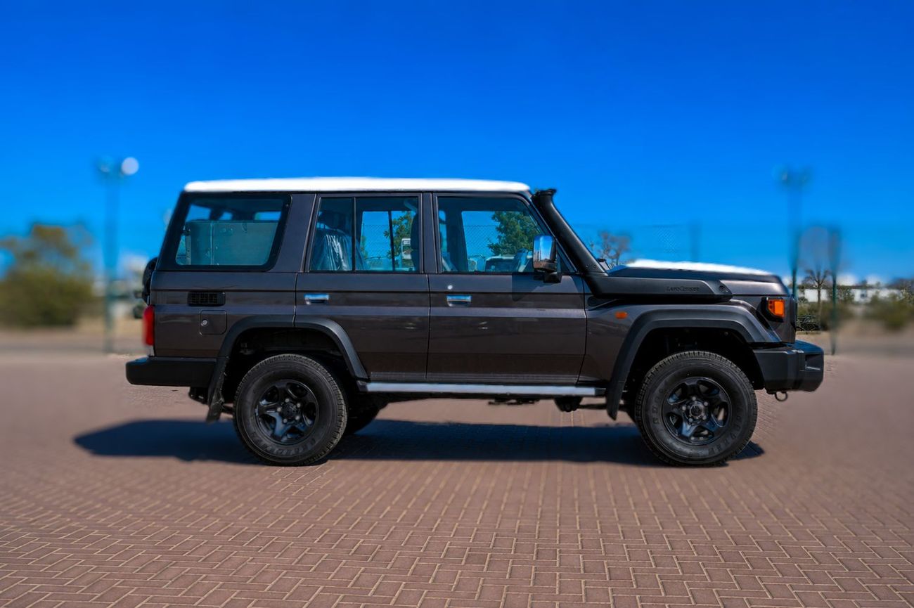 Toyota Land Cruiser 1GR-FE Toyota Land Cruiser 76 Wagon