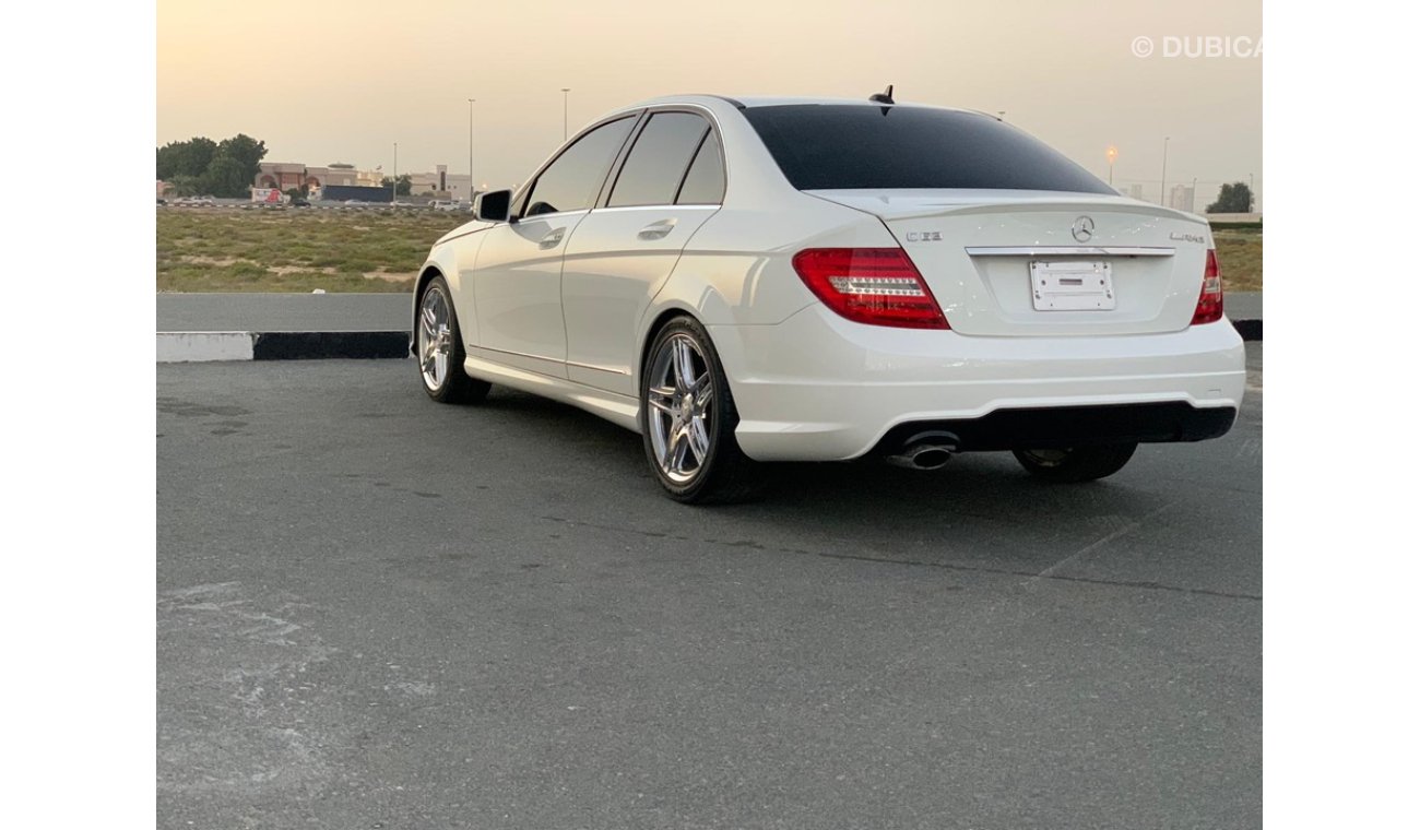 مرسيدس بنز C 250 مرسيدس c250  وارد امريكي بحالة ممتازة اوراق جمارك