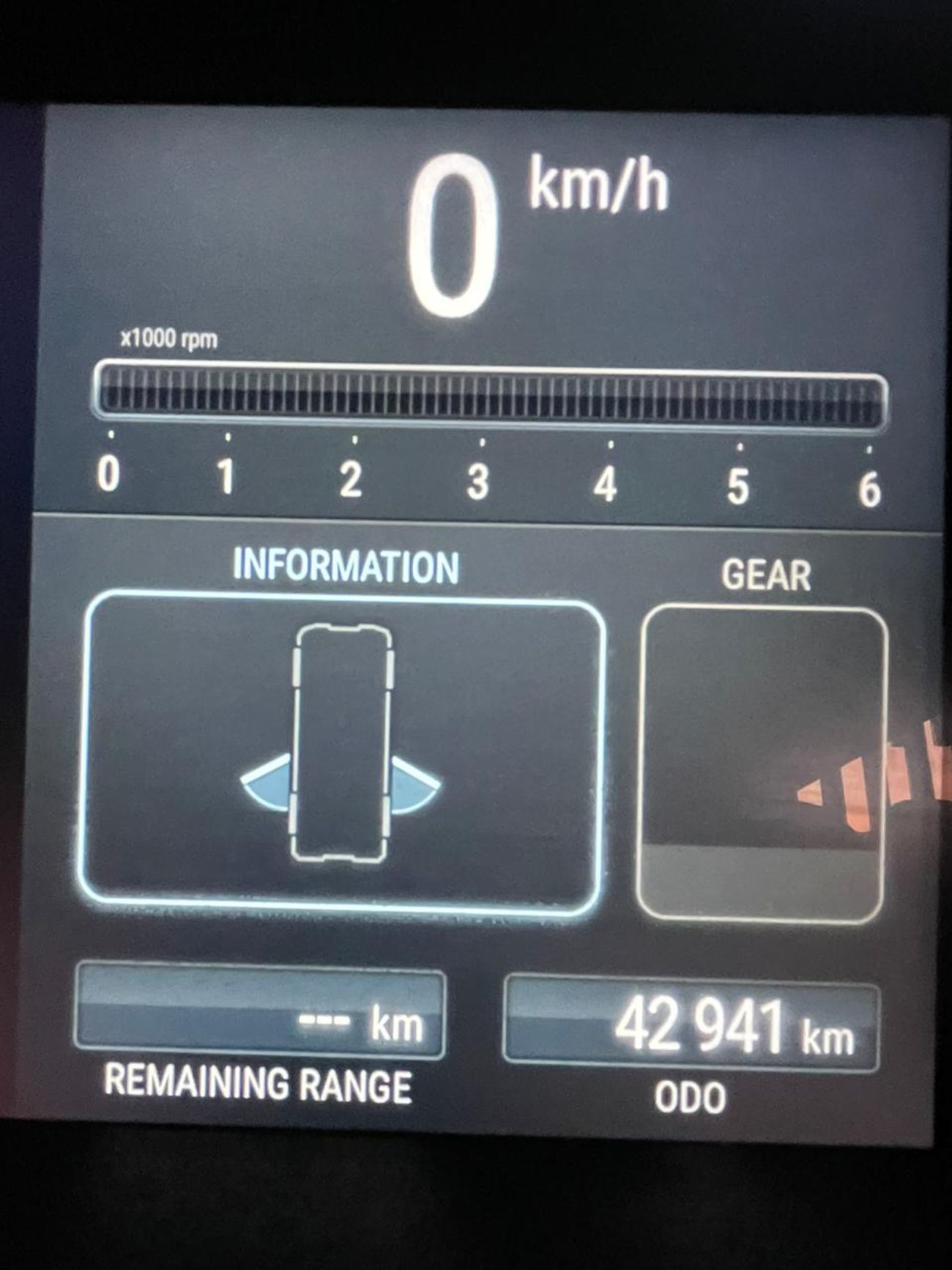 إينيوس غرينادير diesel 3.0 liter ,2024 model ,right hand drive ,automatic