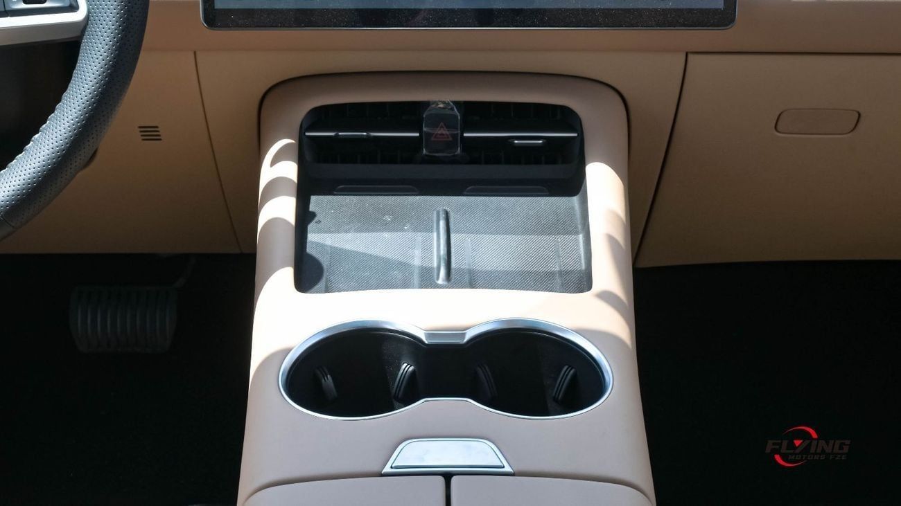 لانديان E5 پلس 1.5T PHEV