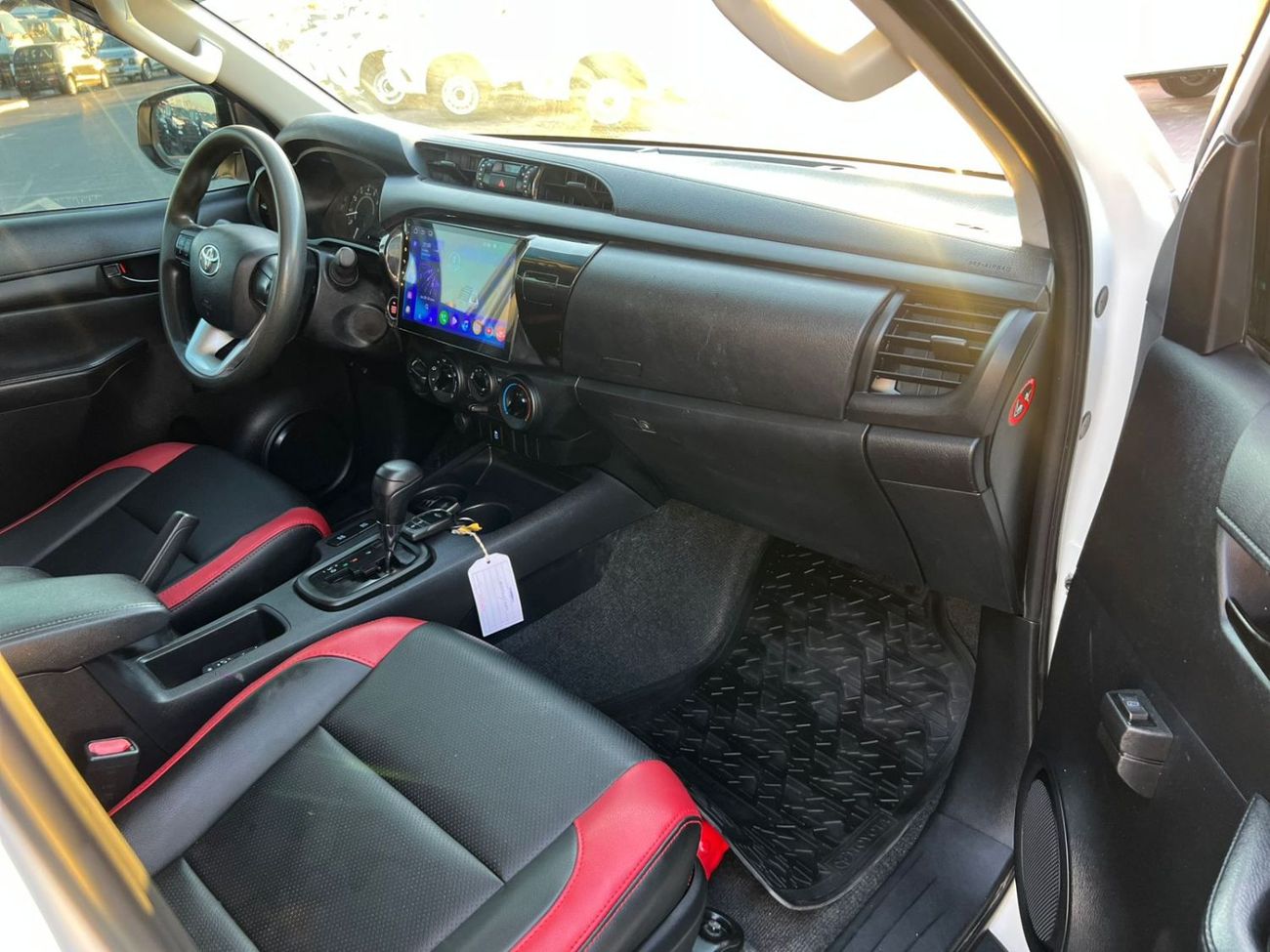 تويوتا هيلوكس 2019 Toyota Hilux GL Advanture Modified - 2.7L V4 - AWD 4x4- 360* CAM - Push Start - Patrol -