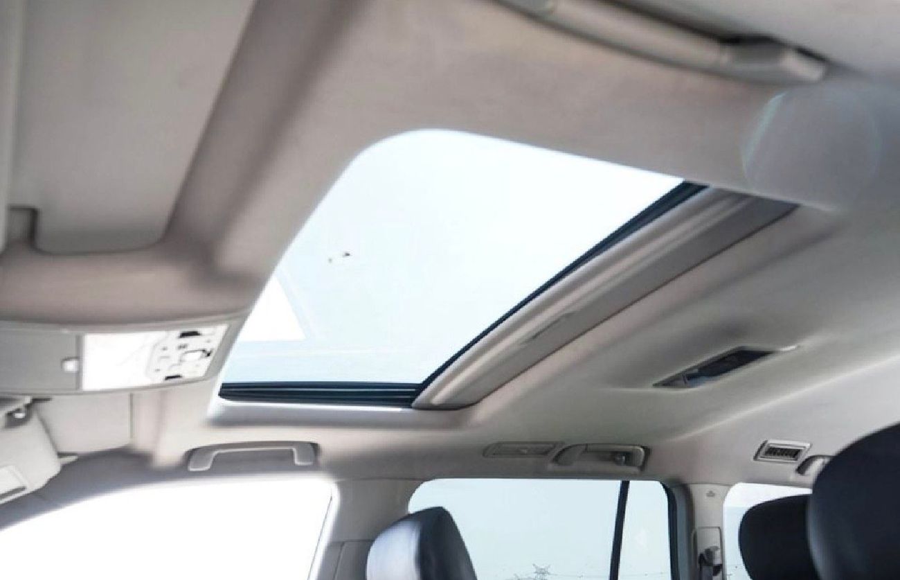 تويوتا لاند كروزر Safari 4.0L