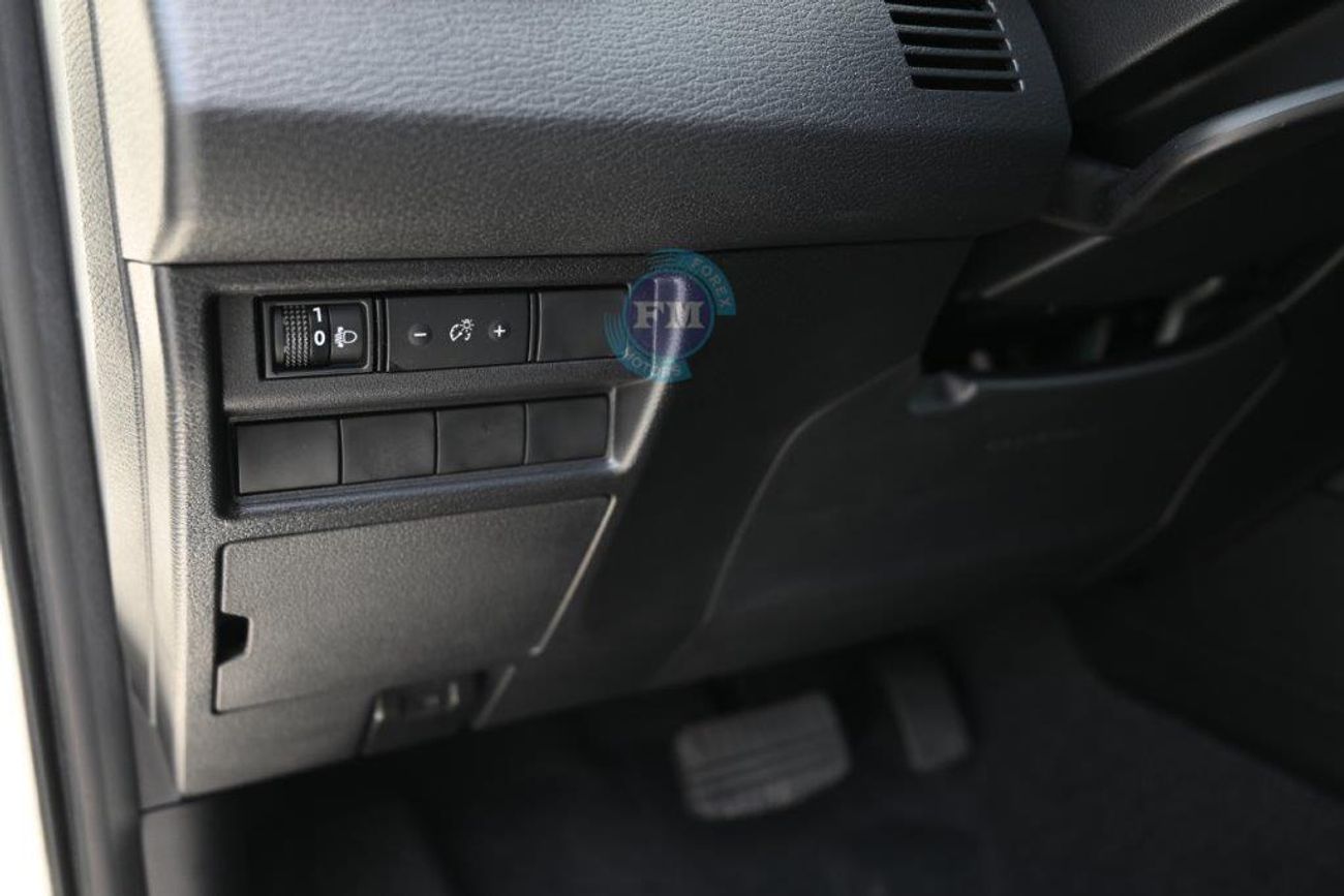 Mitsubishi L200 Sportero 2.4L Diesel 4WD Automatic