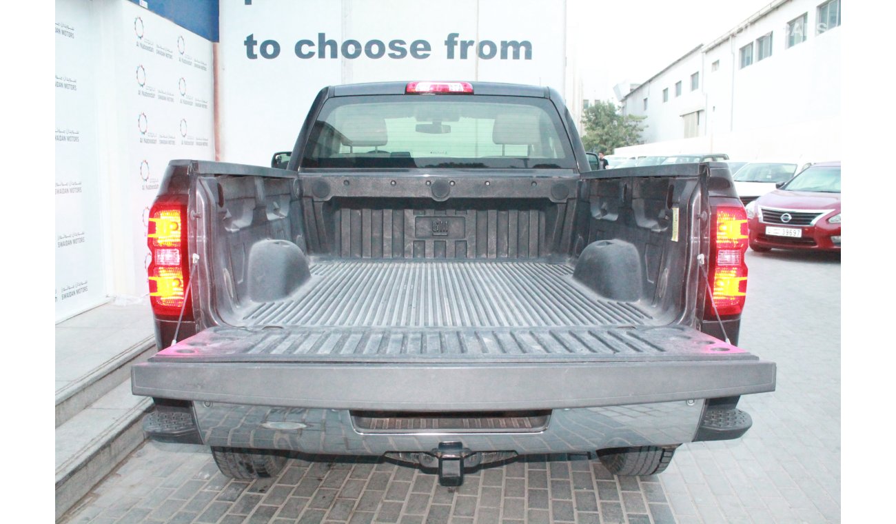 Chevrolet Silverado 5.3L V8 LT 2015 MODEL WITH REAR CAMERA SENSOR