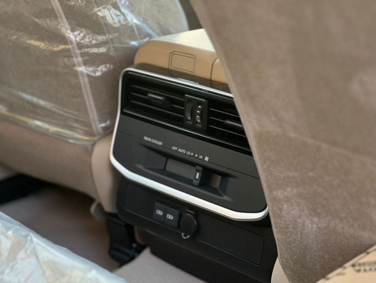 Toyota Land Cruiser TOYOTA LAND CRUISER   3.5L SUV 4 WD 2024