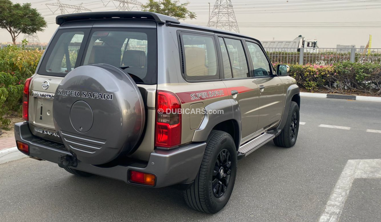 Nissan Patrol Super Safari