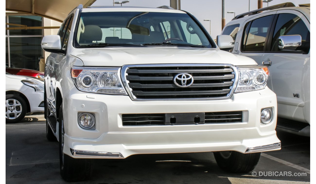 Toyota Land Cruiser GXR V6