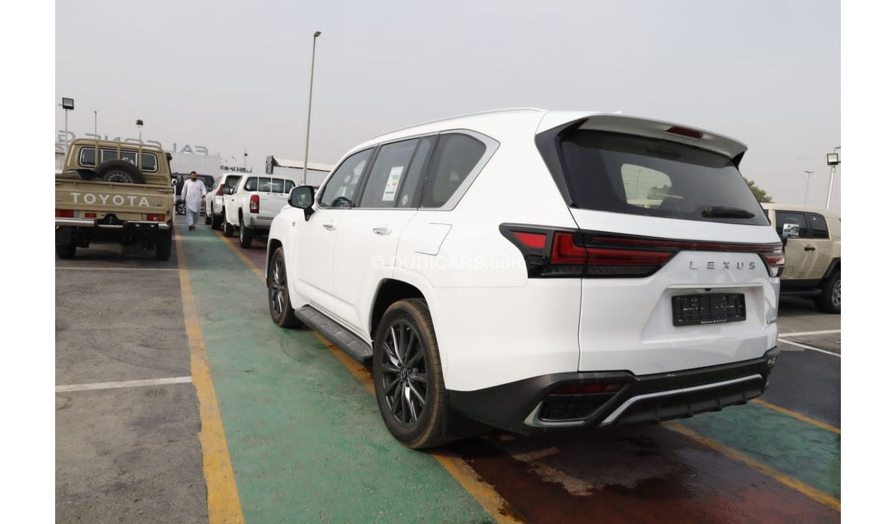 Lexus LX 600 LEXUS LX600 FSport Model 2023