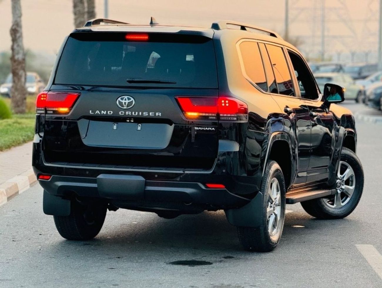 تويوتا لاند كروزر Brand new sahara 2024