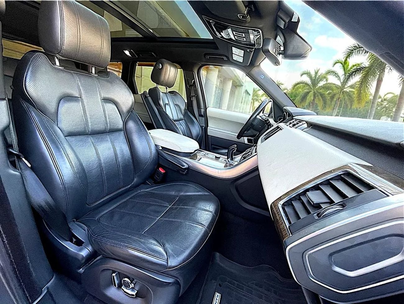 Land Rover Range Rover Sport Dynamic HSE D350 3.0L 1,838 EMI | RANGR ROVER | SPORT | HSE | WELL MAINTAINED