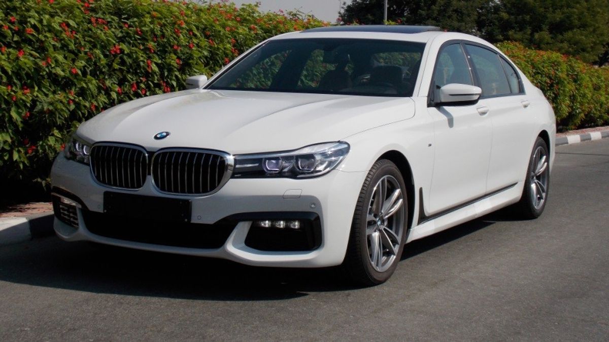 Бмв 740 li xdrive