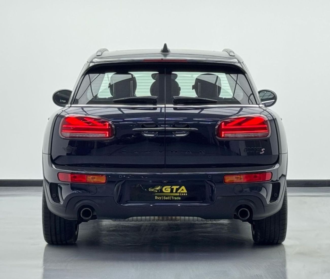 Mini Clubman S 2.0L 2022 Mini Clubman S, 2026 Mini Warranty, 2027 Mini Service Pack, Excellent Condition, GCC