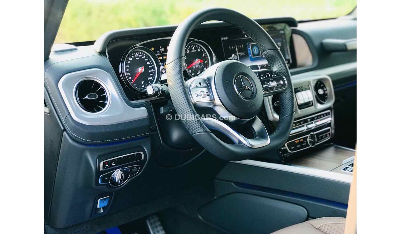 Mercedes Benz G500