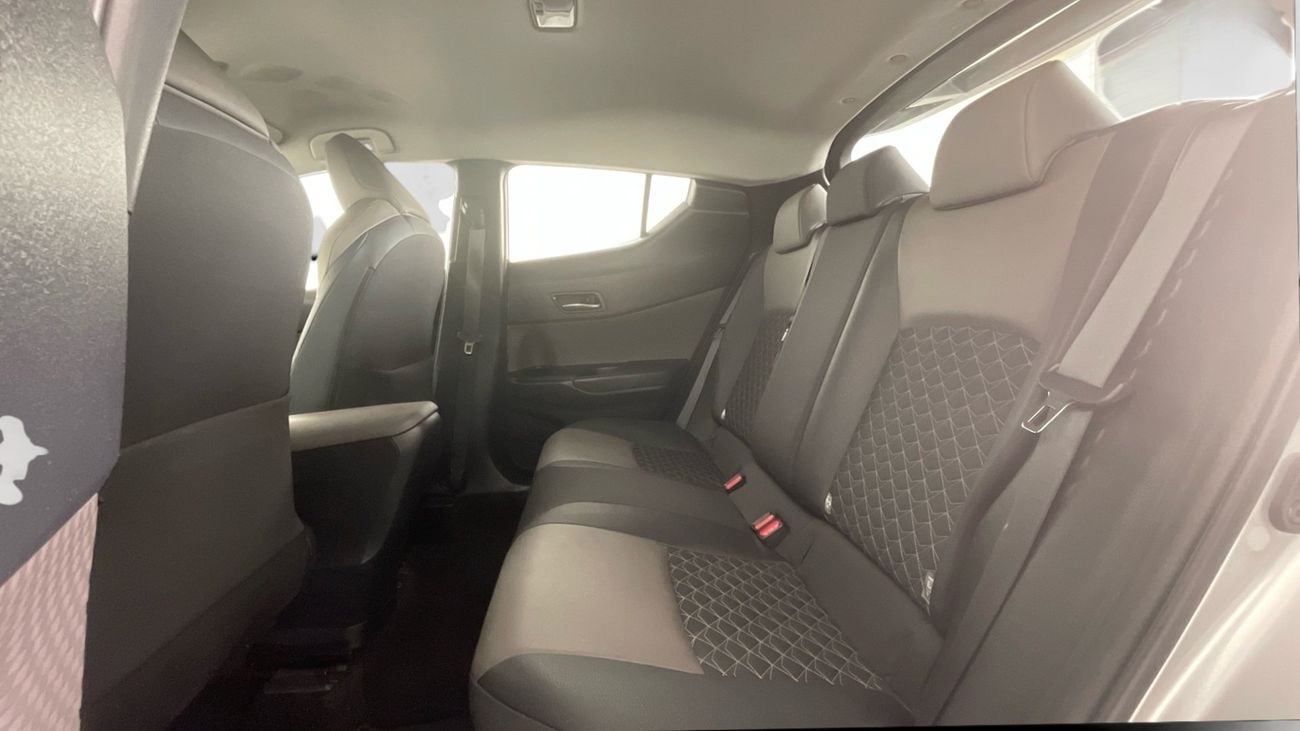 Toyota CHR VX 1.8L (100 HP) VX | Guaranteed Warranty | 0 Down Payment