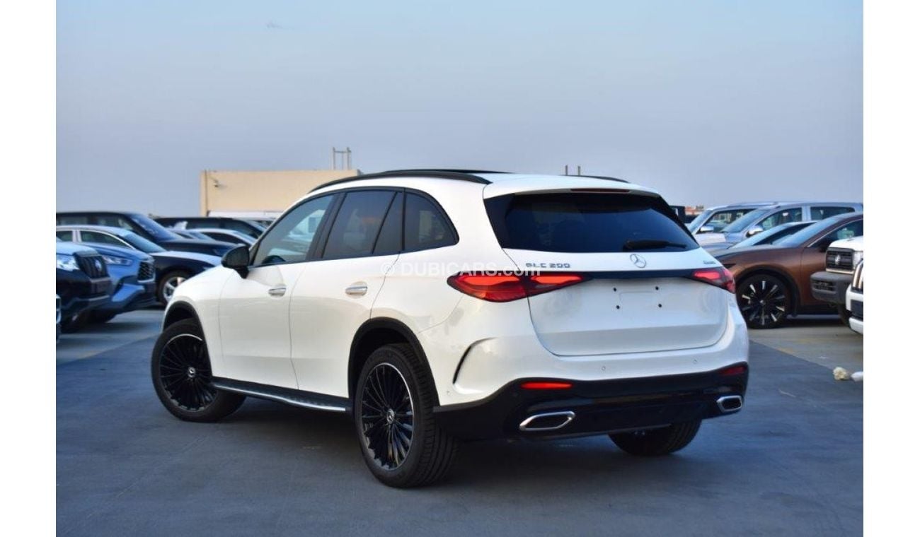 مرسيدس بنز GLC 200 AMG 2.0L 4-Matic AWD