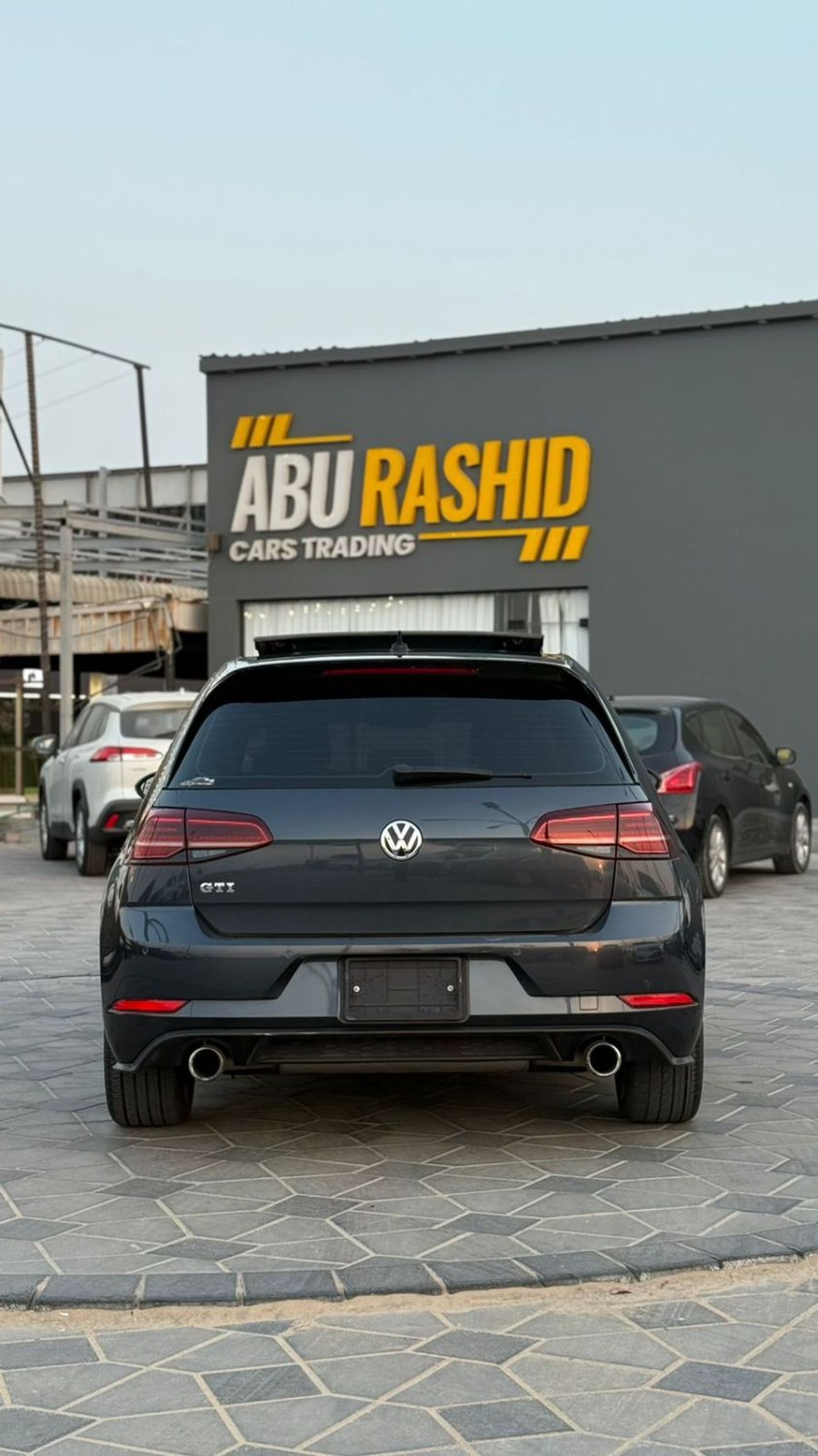 Volkswagen Golf GTI SEL 2.0T