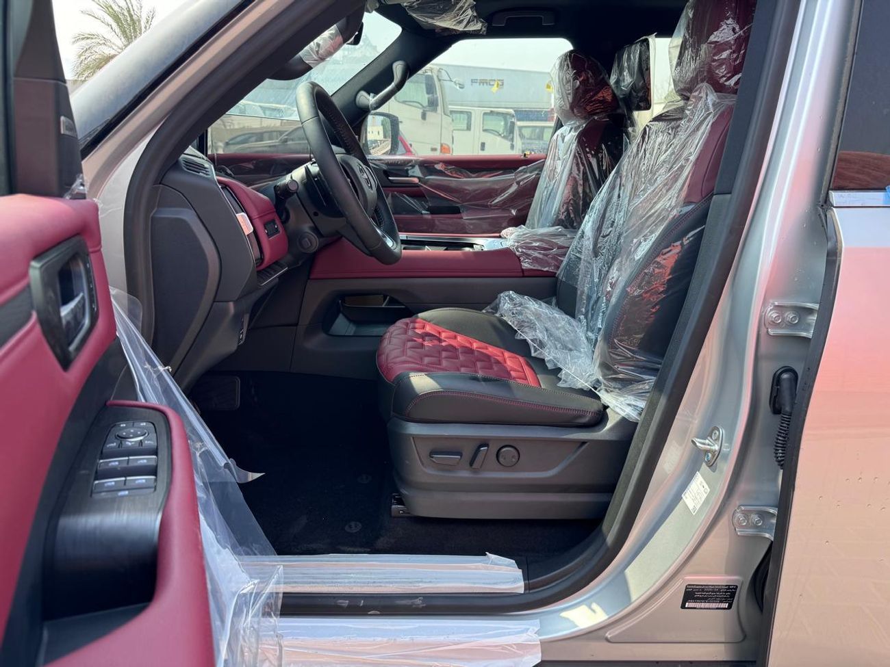 Nissan Patrol 3.5L LE Titanium_2026 _SILVER_BURGUNDY