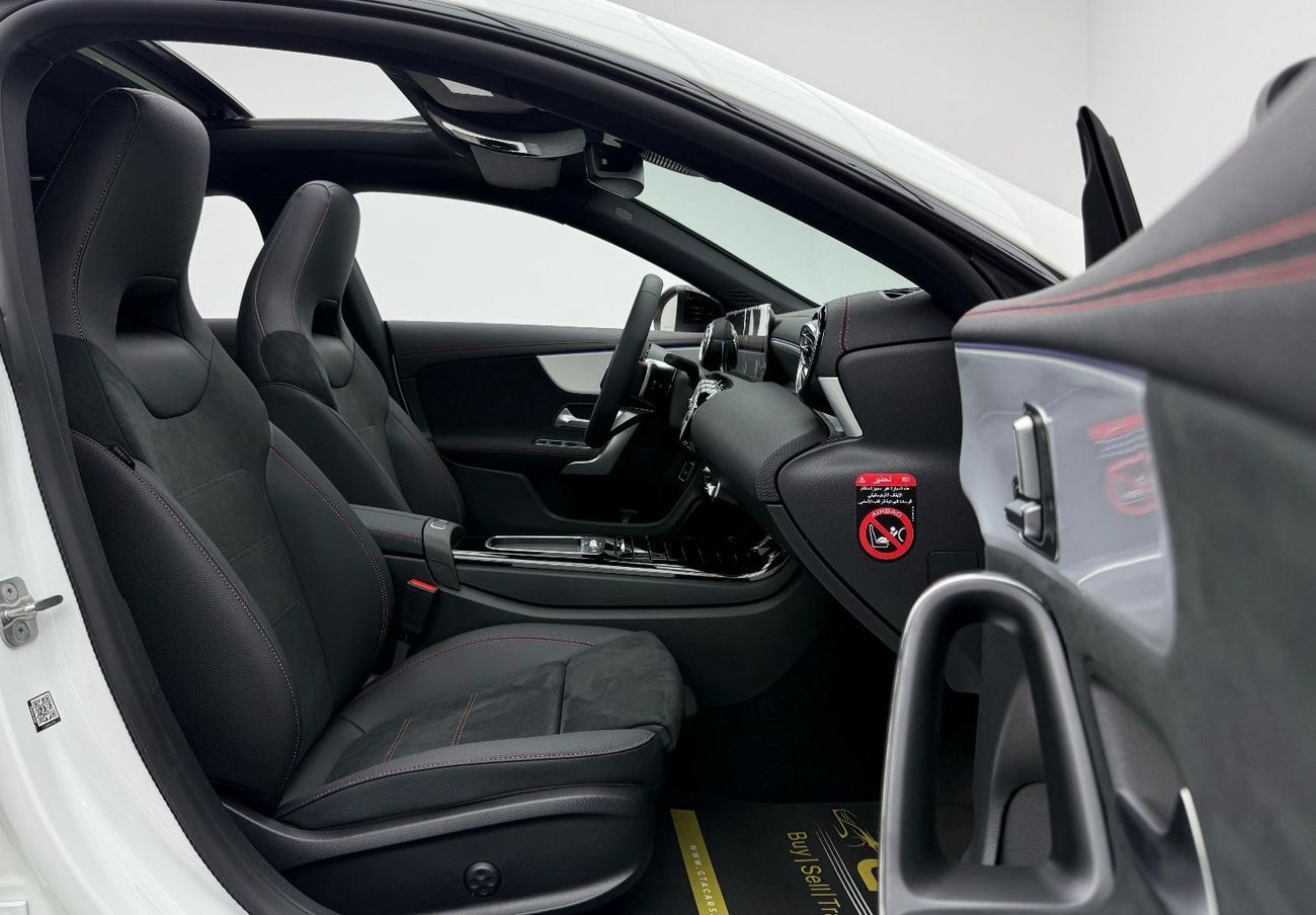Mercedes-Benz CLA 200 Premium *Brand New* 2025 Mercedes Benz CLA 200 AMG Premium, Mercedes Warranty, Delivery Km, GCC