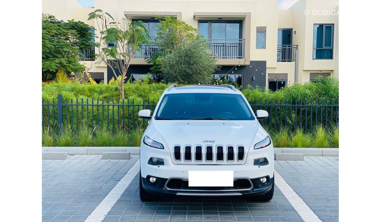 Jeep Cherokee Limited 2014 || GCC || 4x4 || Panoramic Roof