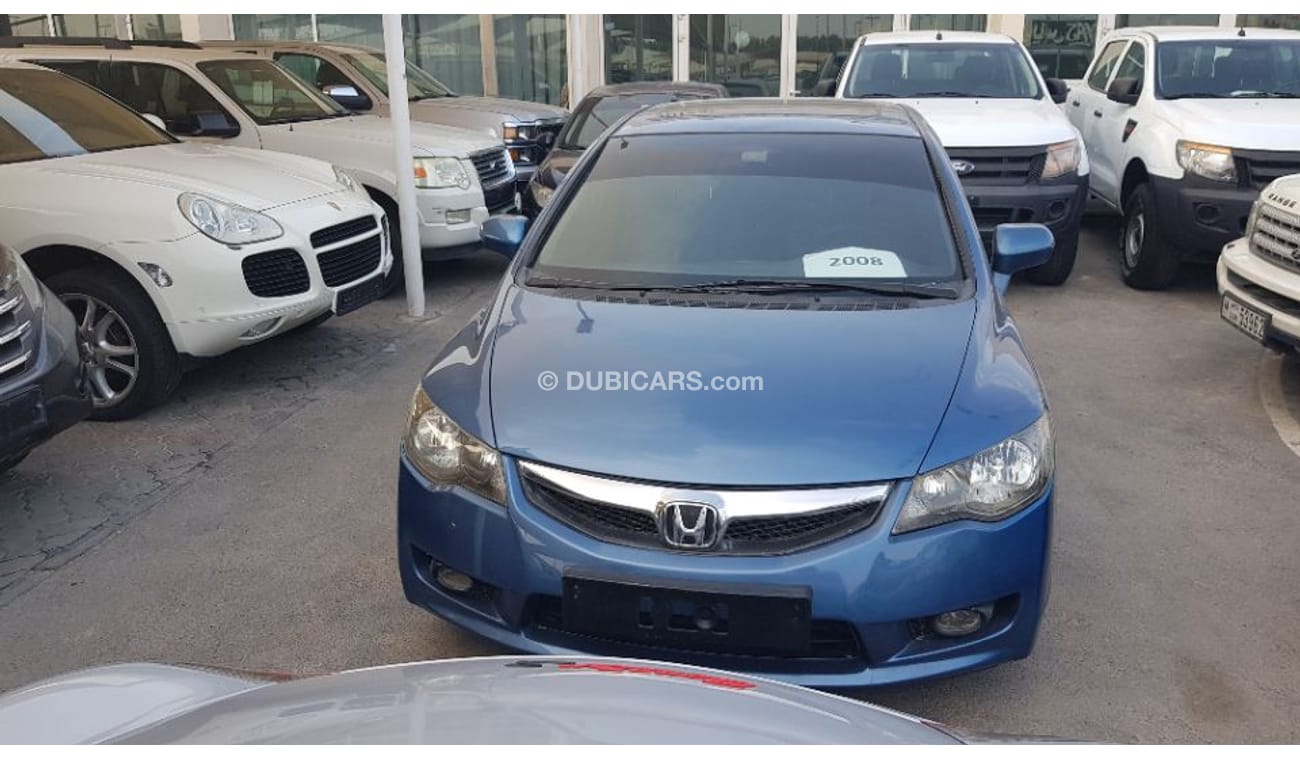 Honda Civic 2008 Gcc specs Full options sunroof DVD alloy wheels