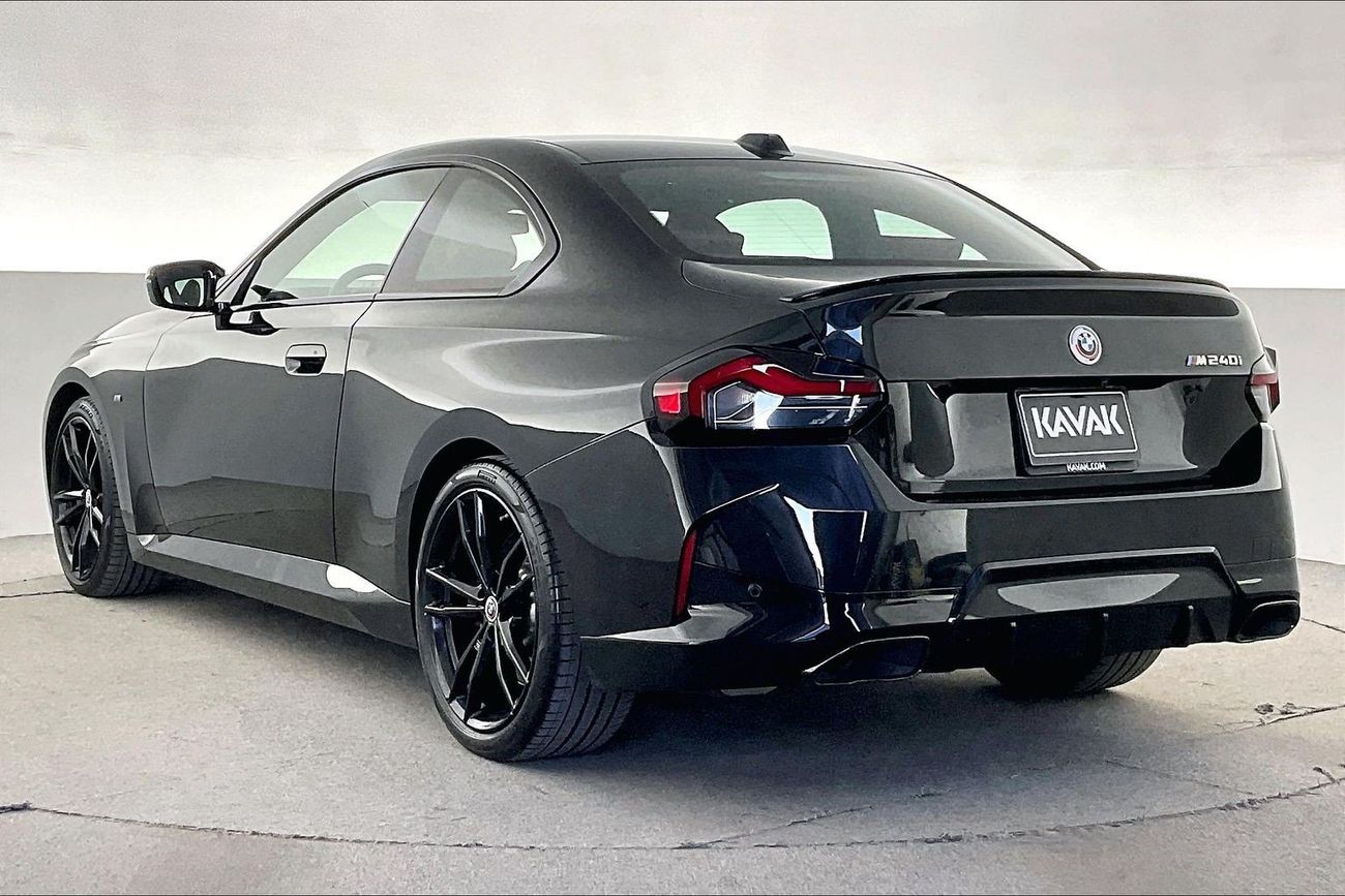 بي أم دبليو M240i Standard | National Day Celebration | شامل الضمان | 0 ﺪﻔﻋﺓ ﺃﻮﻟﻯ