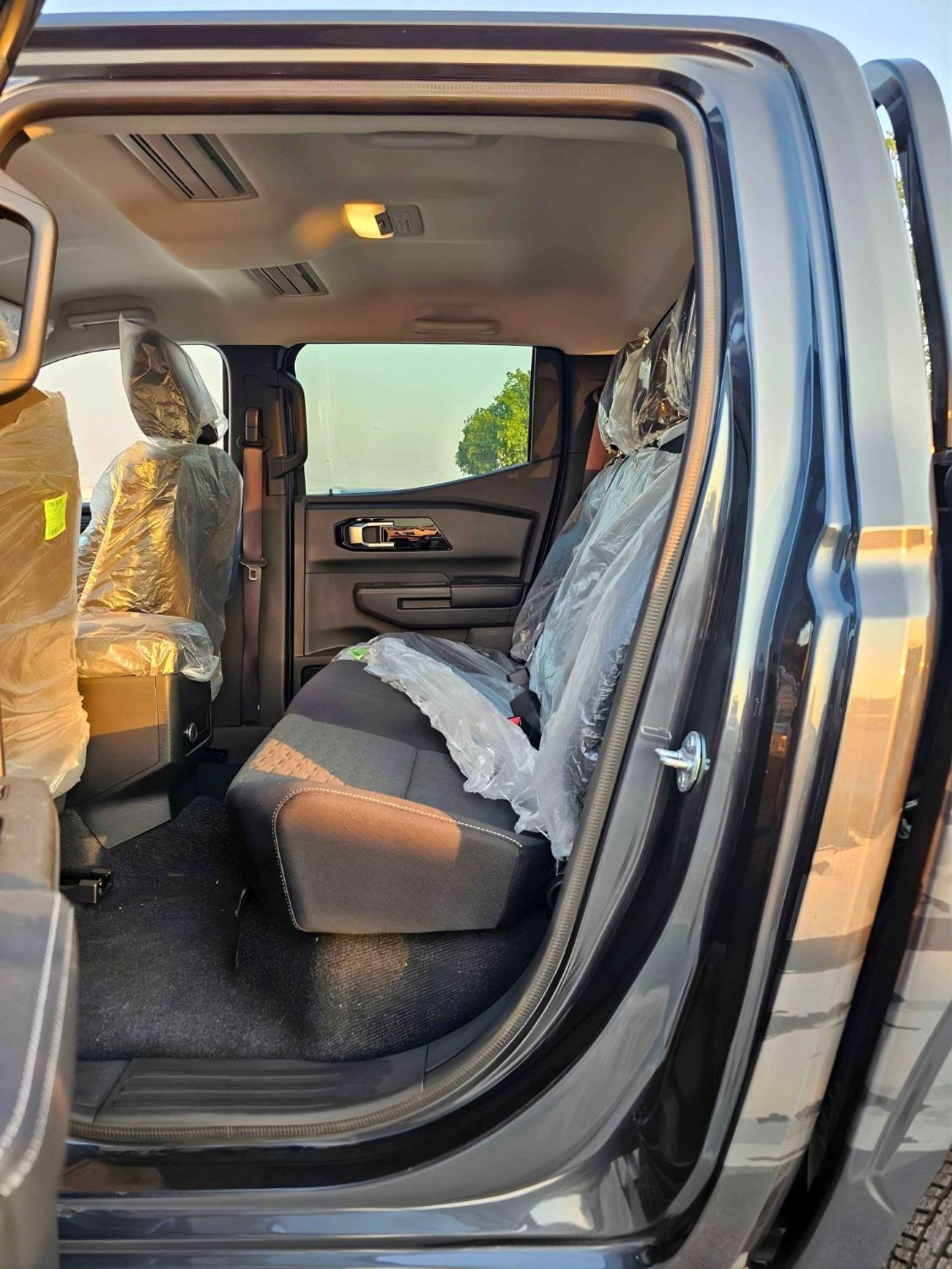 ميتسوبيشي L200 GLX Double Cab Petrol 2.4L