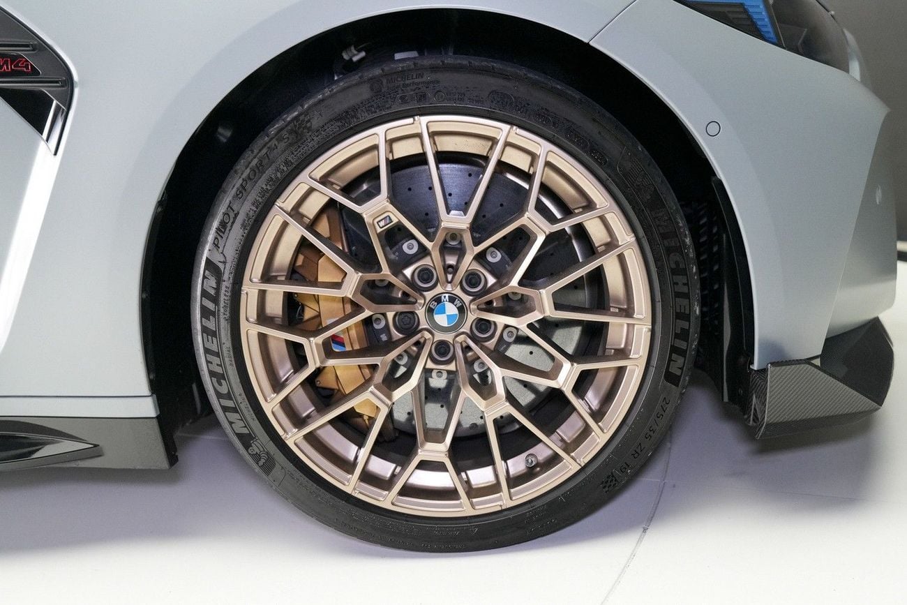 بي أم دبليو M4 CS