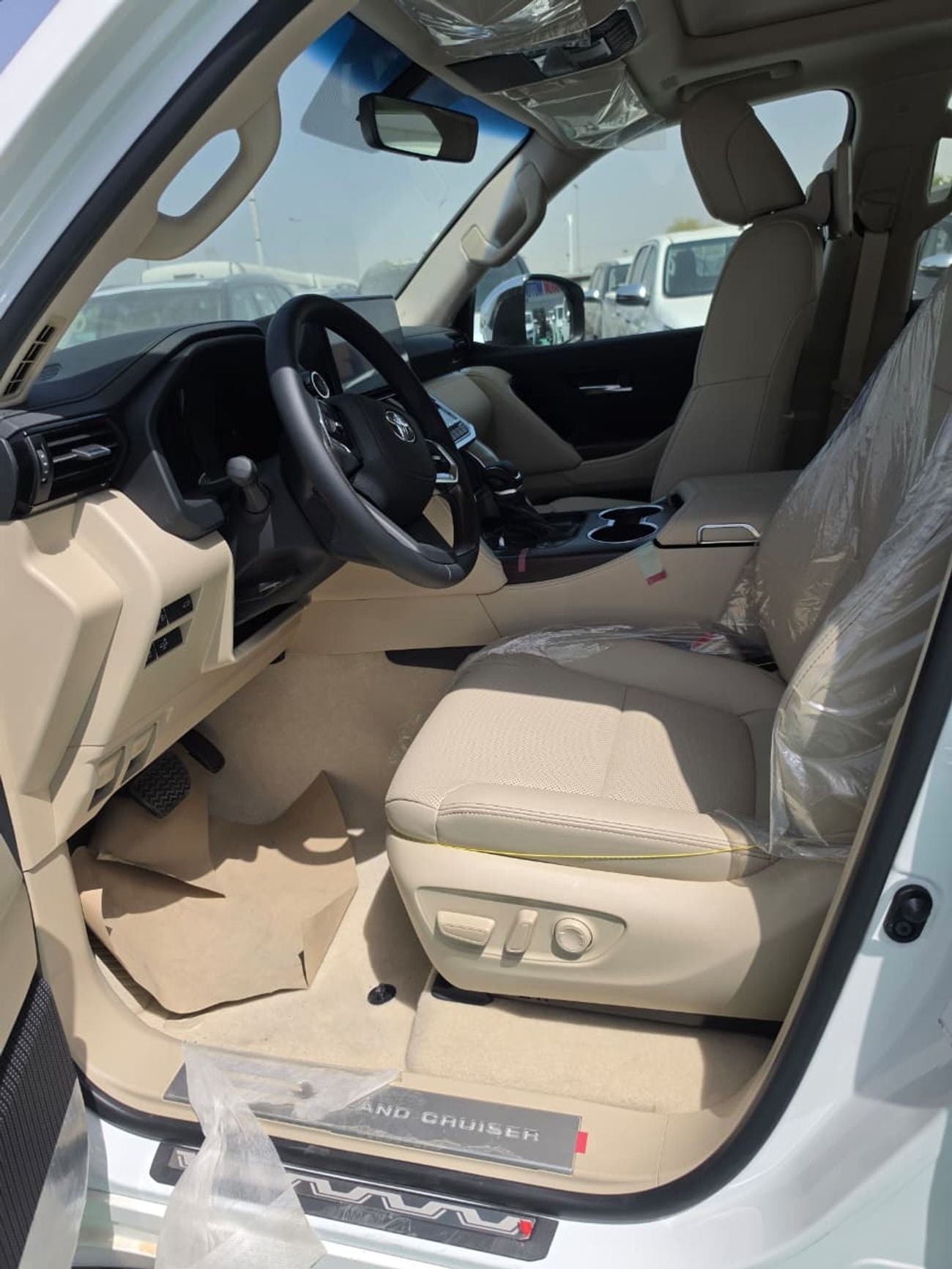 Toyota Land Cruiser Toyota Land Cruiser GXR Limited 4.0L 2026 – Full Option | 4.0L V6 | White Exterior | Beige Interior