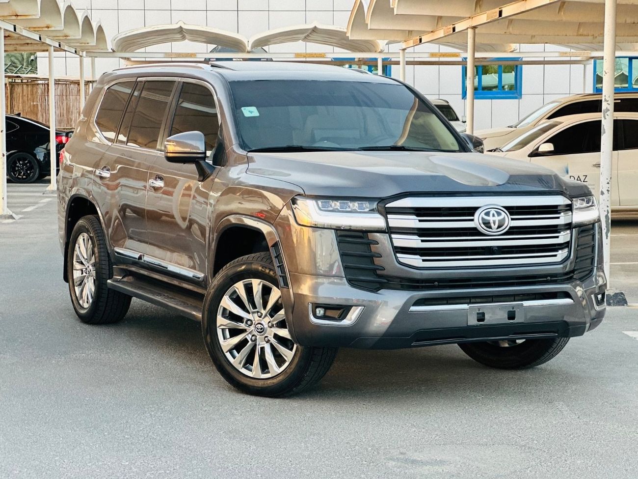 تويوتا لاند كروزر GXR 4.0L (271 HP) 4WD