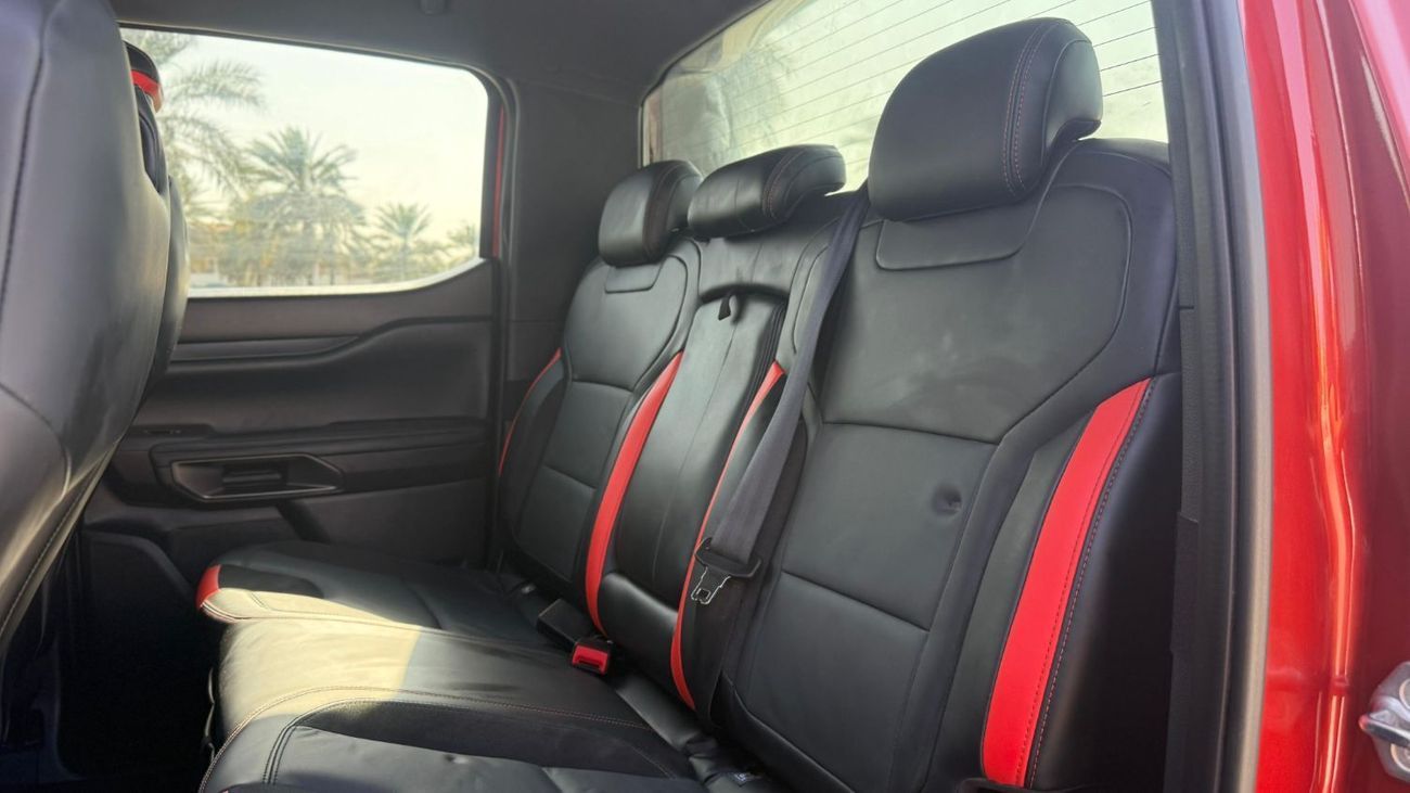 Ford Ranger RAPTOR Double Cabin Pickup 3.0L V6 Twin Turbo Petrol engine 4WD 360° Camera Automatic Gear 5 Seats 4