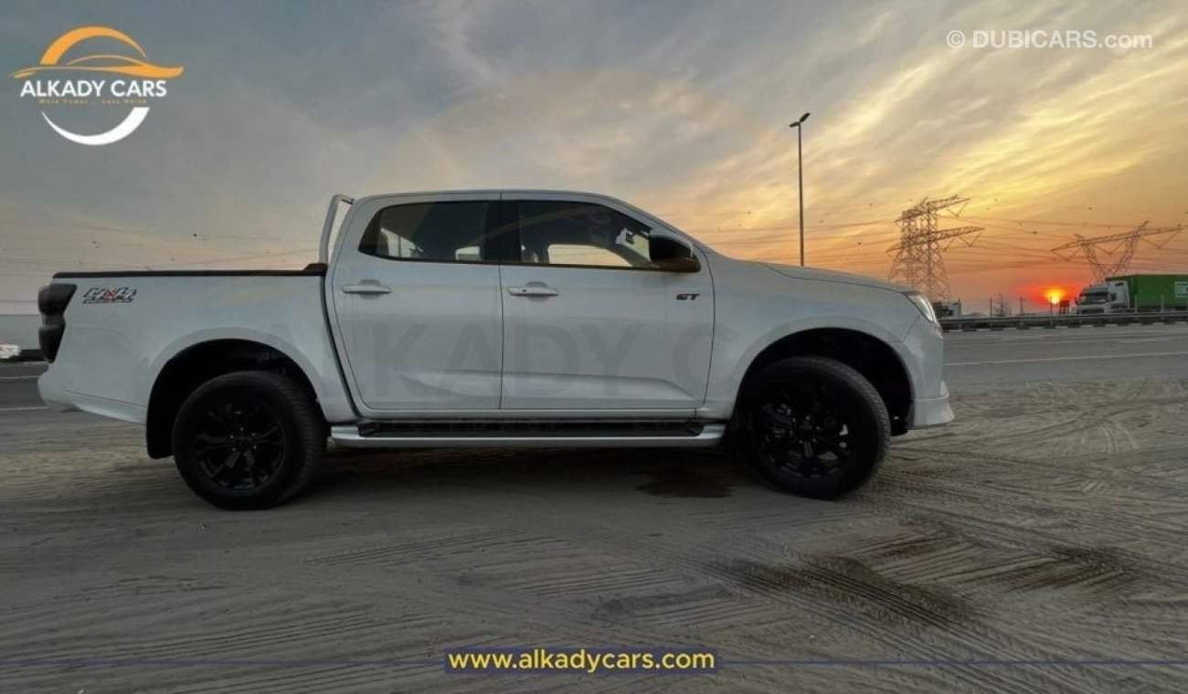 Isuzu D-Max ISUZU D-MAX GT 3.0L A/T 4X4 FULL OPTION MODEL 2023 GCC SPECS