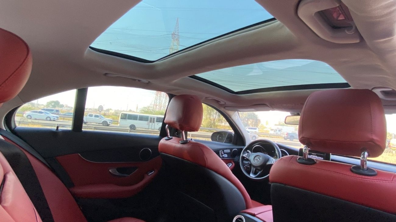 Mercedes-Benz C 300 Luxury