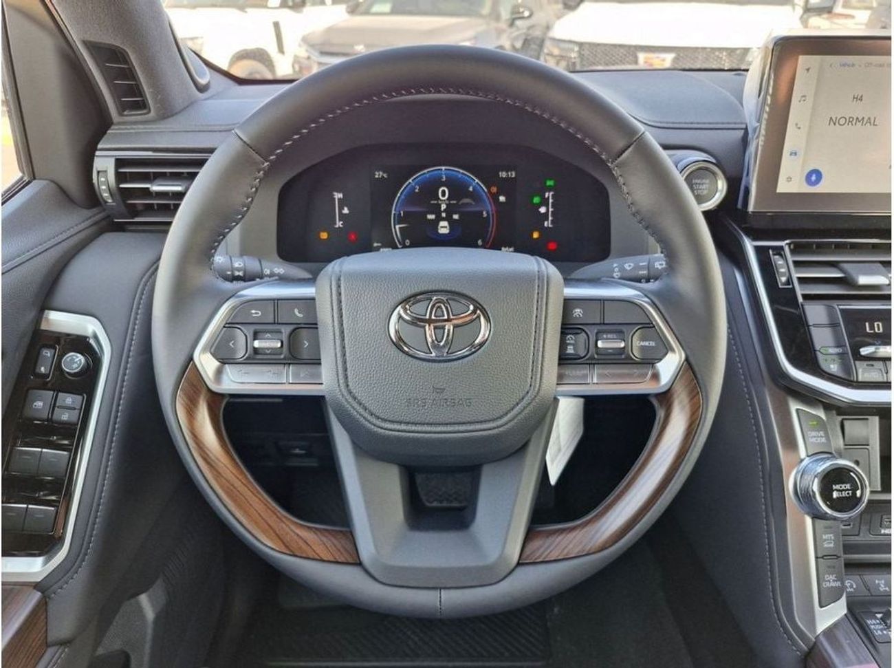 Toyota Land Cruiser GXR Turbo Diesel 3.3L New DISPLAY