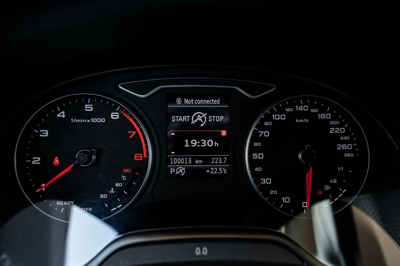 أودي A3 30 TFSI 1.0L