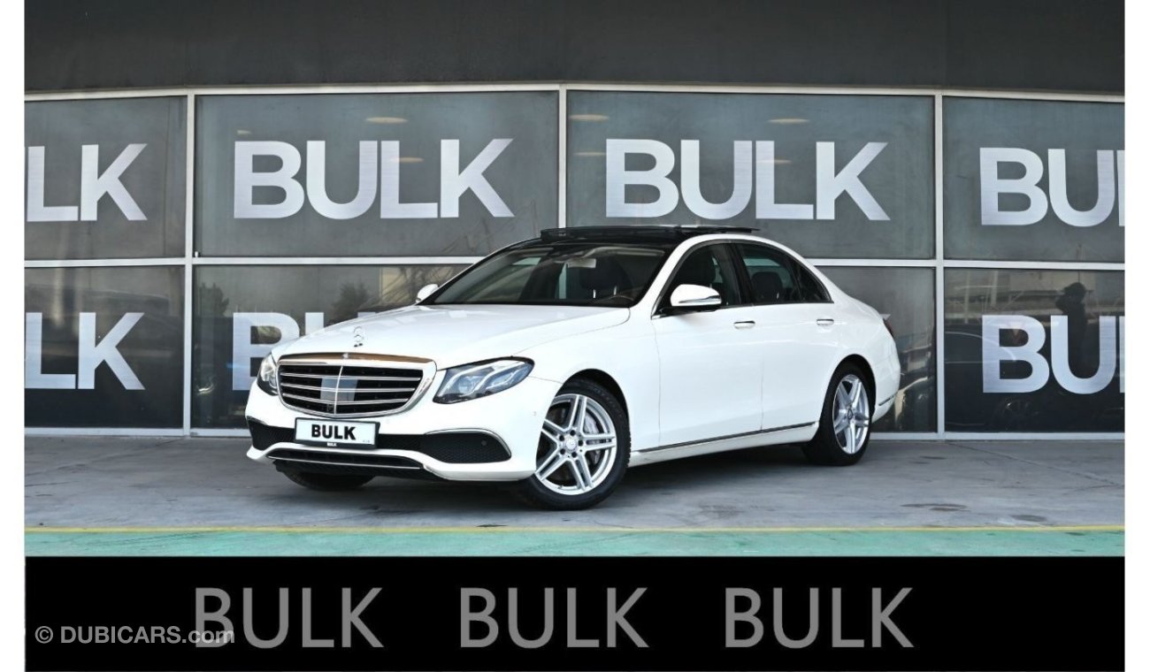 Mercedes-Benz E 400 Mercedes E 400 - AMG Package - Panoramic Roof - Original Paint - AED 2,804 Monthly Payment - 0% DP