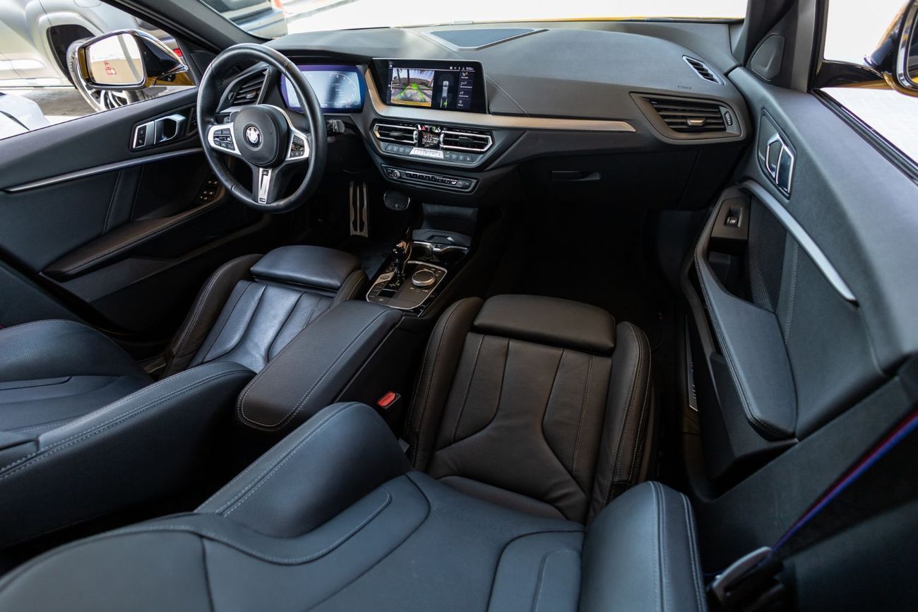 BMW M135i xDrive 2.0L