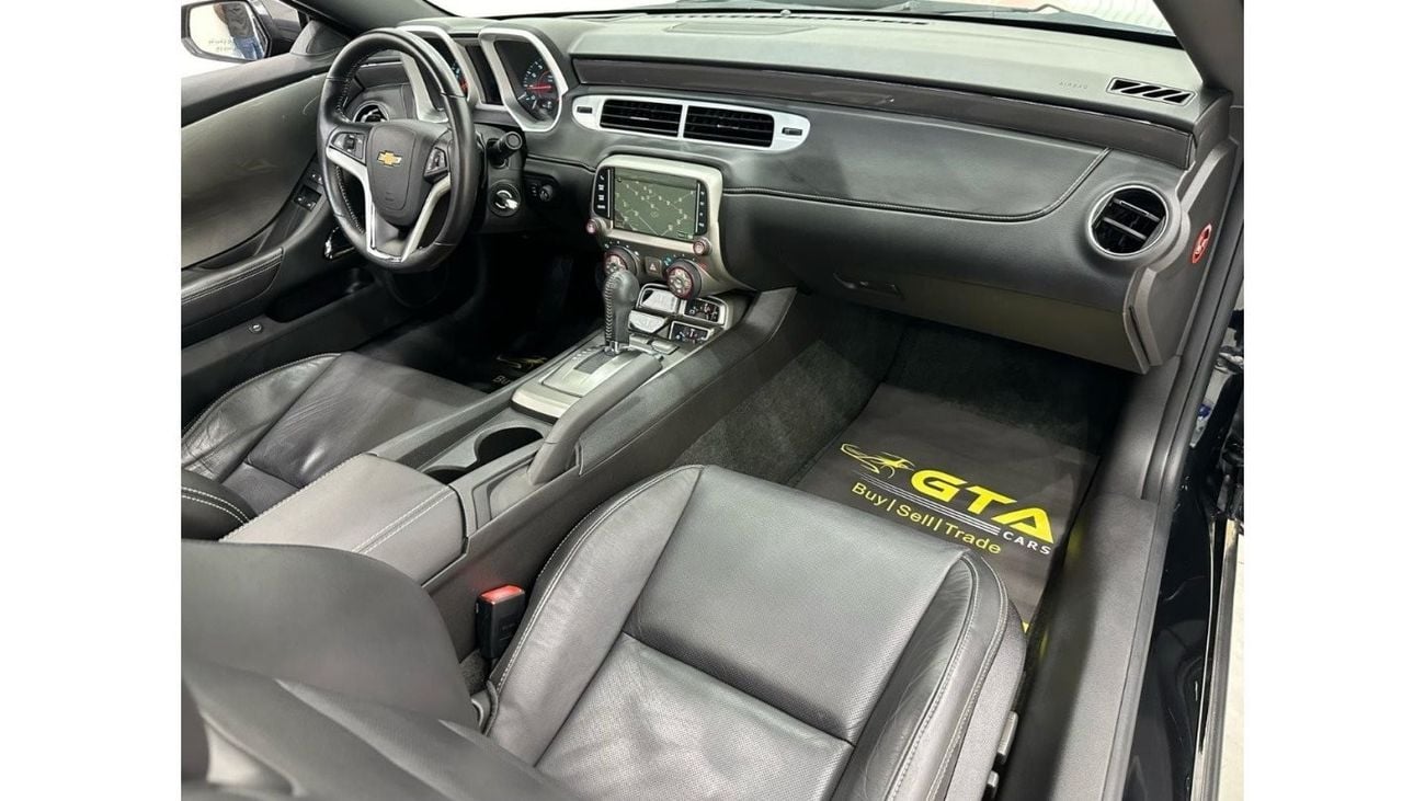 Chevrolet Camaro 2014 Chevrolet Camaro RS V6, Service History, Very Low Kms, Excellent Condition, GCC