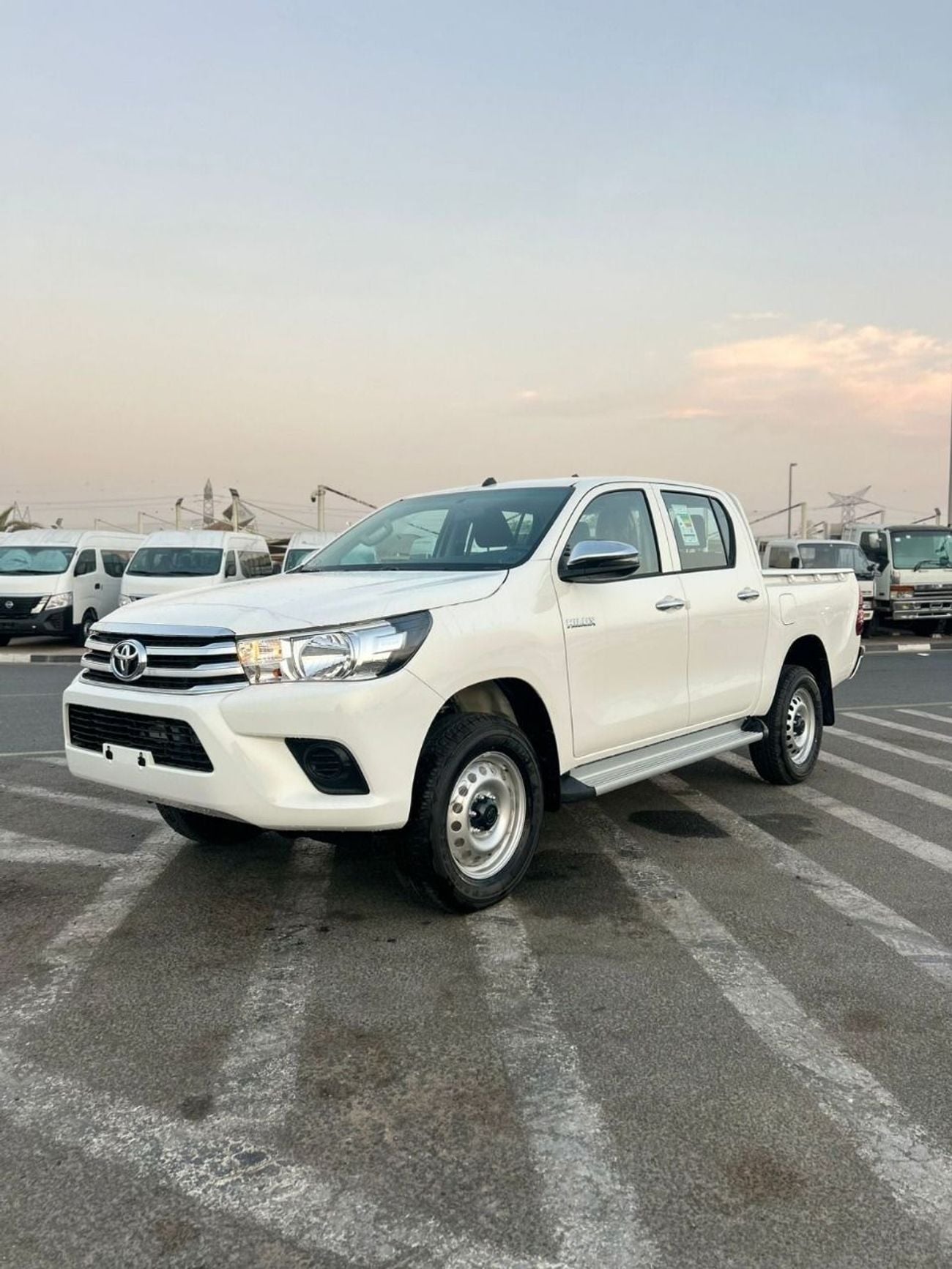Toyota Hilux DLX 2.7L PTR OMAN AUTOMATIC BASIC