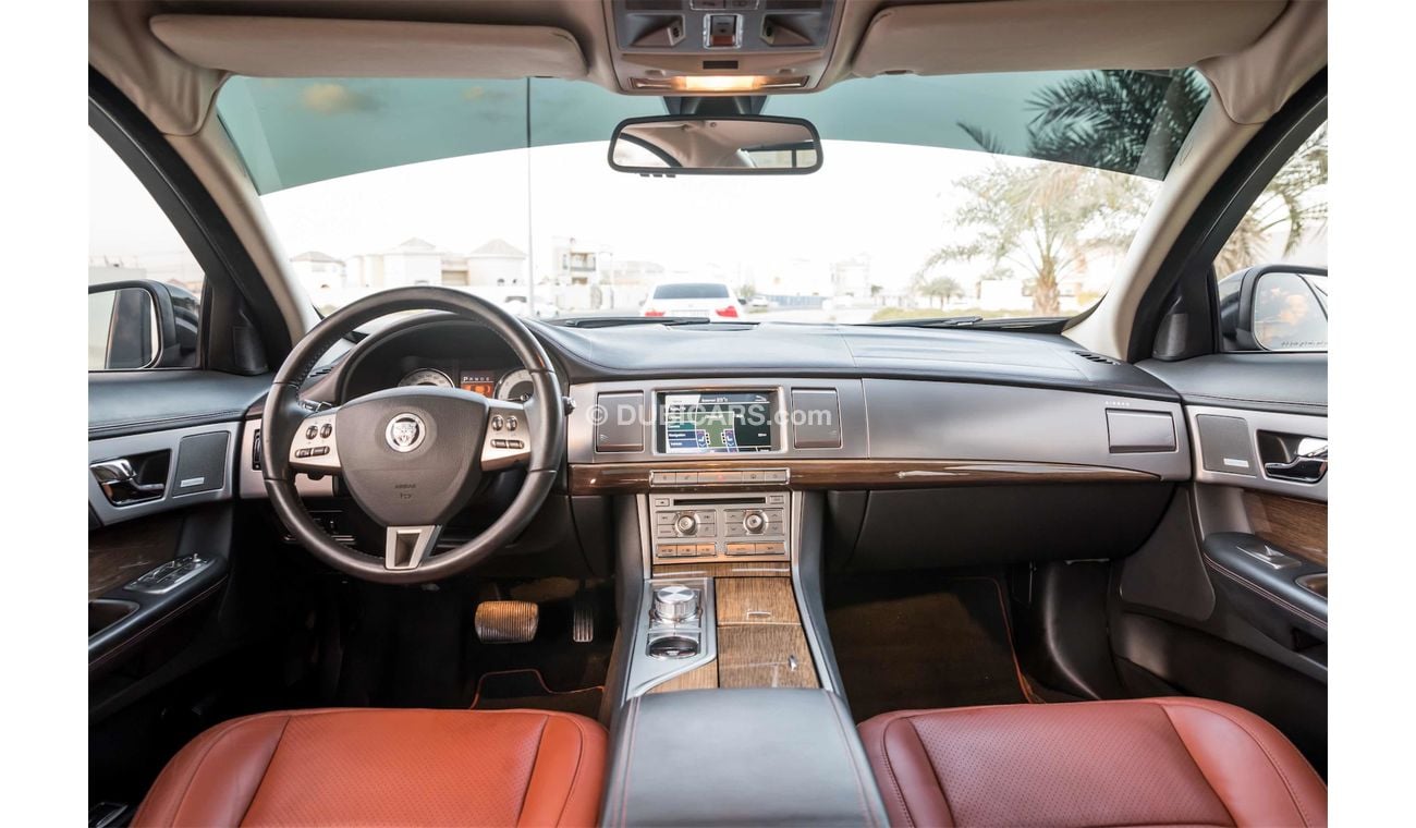 Jaguar XF SV8 Supercharged